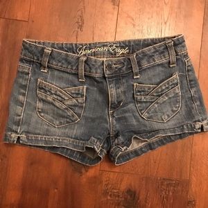 American Eagle Cross Pocket Shorts